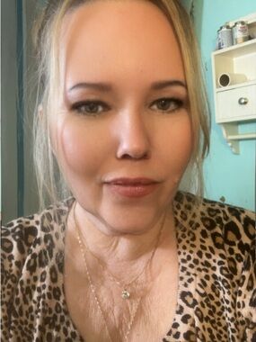 Meet your Posher, Vicki